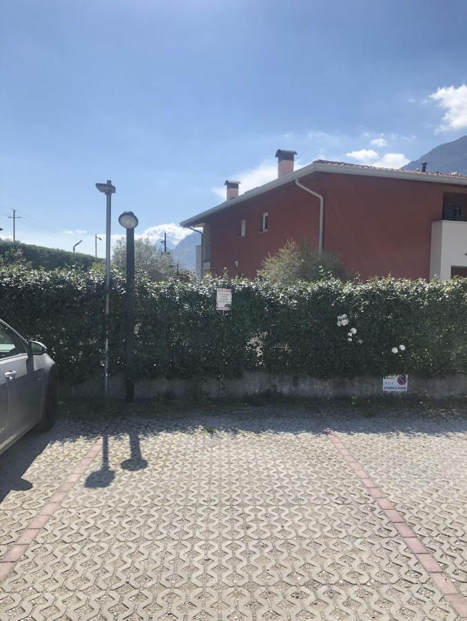 Porta Del Garda Apartment Dro Exterior foto